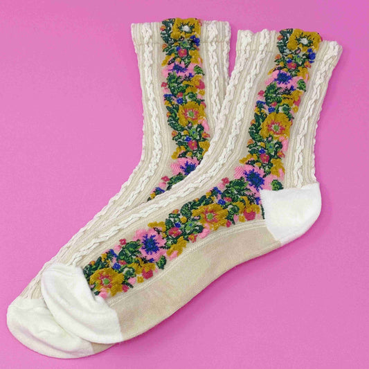 Noble Floral Beauty Socks

