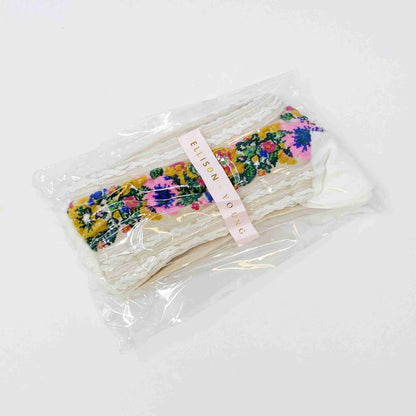 Noble Floral Beauty Socks

