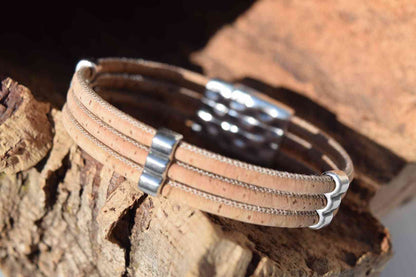 
Men's Cork Bracelet Triple Stylish & Natural Accessory