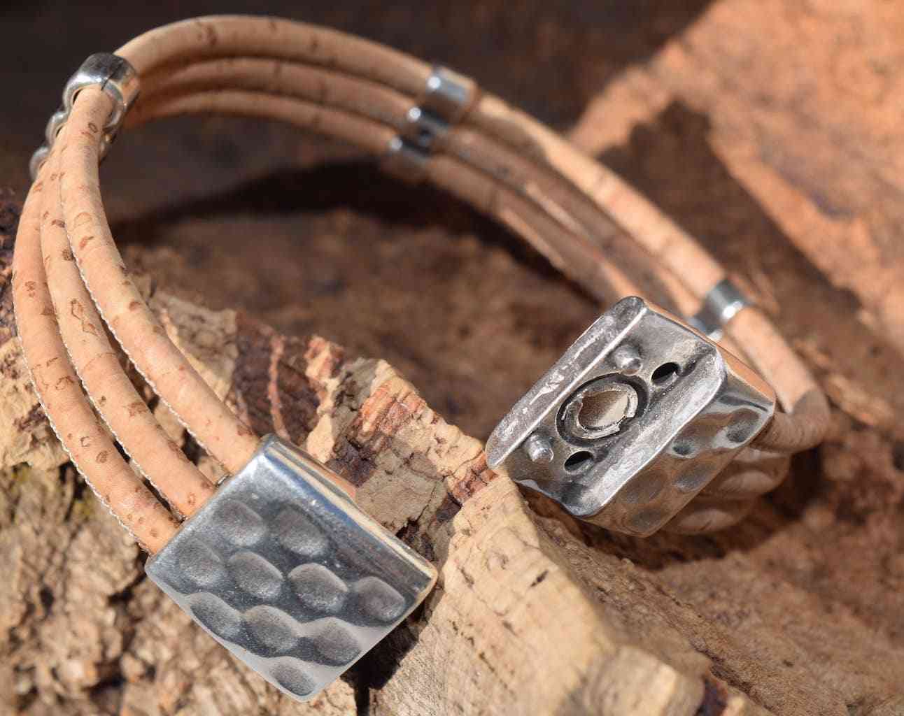 
Men's Cork Bracelet Triple Stylish & Natural Accessory